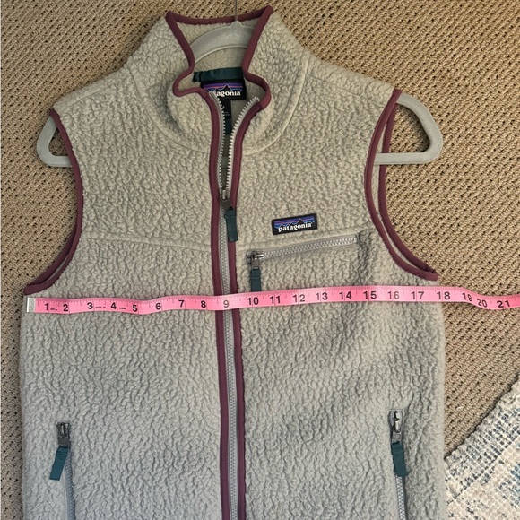 Patagonia Women's Retro Pile Fleece Vest - Picture 5 of 5